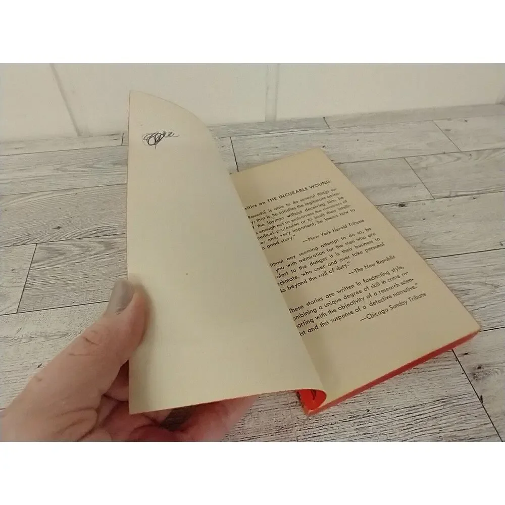 The Incurable Wound Berton Roueché 1966‎ Berkley Medallion Vtg Medical Paperback